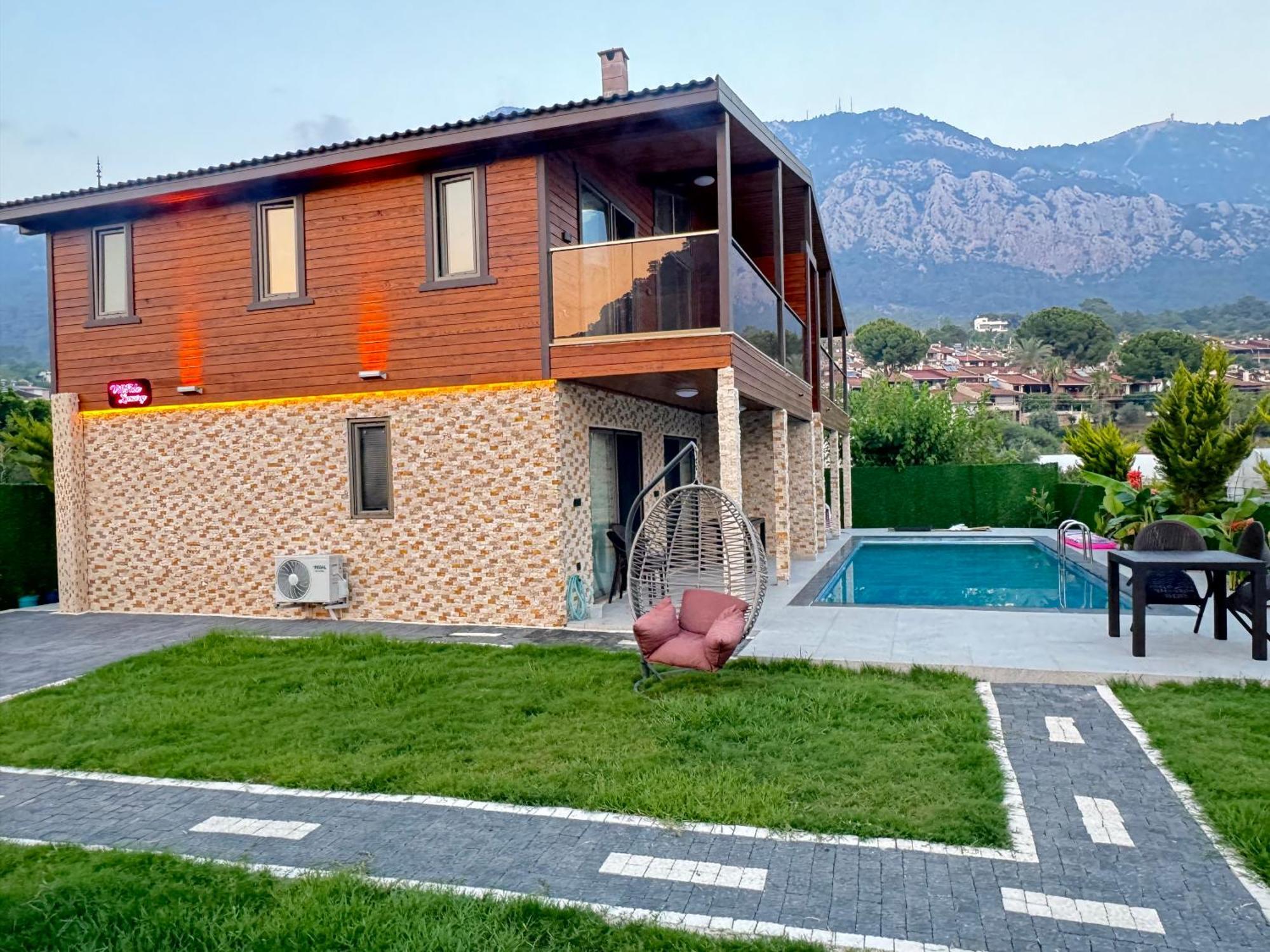 Karaoez Ada Bungalows & Villa エクステリア 写真